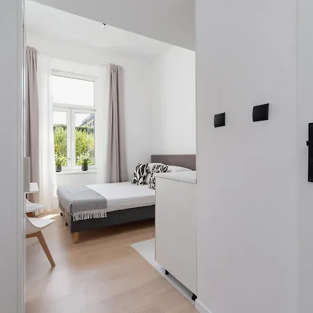 - Radziwillowska 27 Апартаменты Краков